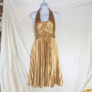 Gorgeous vintage Marilyn Monroe-style halter dress in gold with pleated skirt